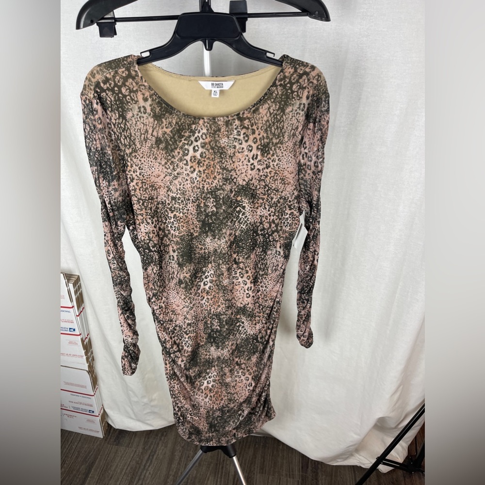 BB Dakota Steve Madden Tan LONG SLEEVE MINIDRESS Size XL NWT - Picture 3 of 10